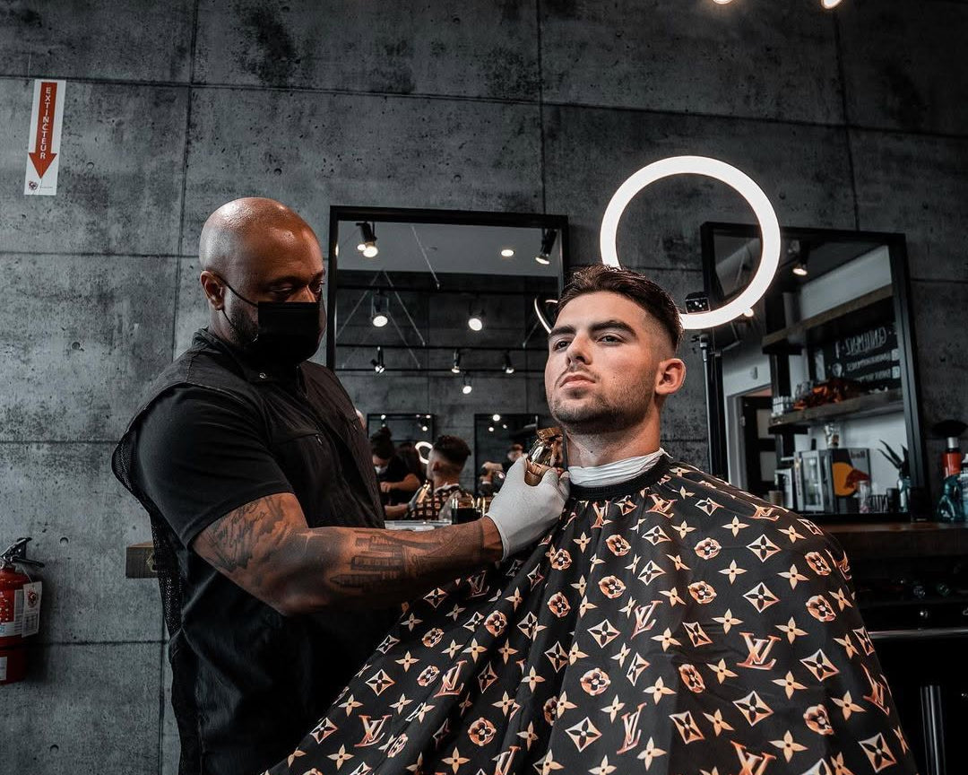 Barber Cape Vuitton ™ - Beautylinesrl